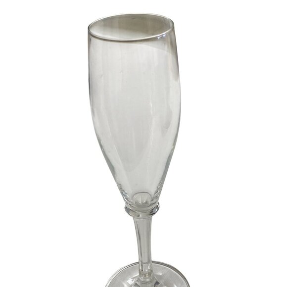 Clear Glass Champagne Flutes Set Of 2 Elegant Stemware For Celebrations Or Dinin - Picture 4 of 8